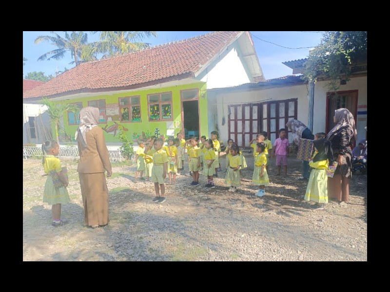 Halaman Sekolah